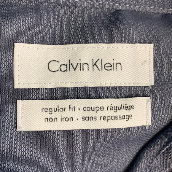 Calvin Klein (L) - Picture 11 of 12